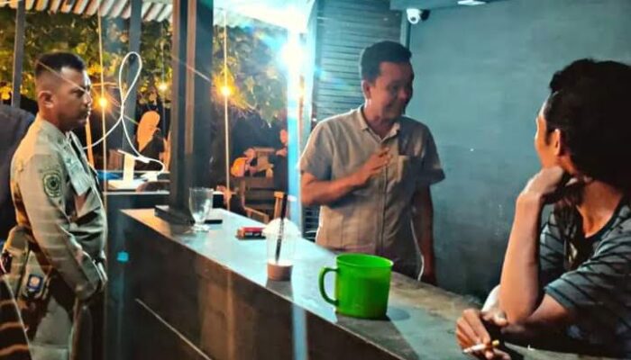 Buka Hingga Dini Hari Disertai Live Musik, Pol PP Padang Warning Cafe-cafe di Patenggangan
