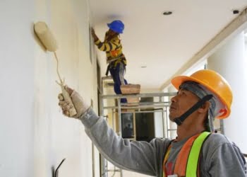 Berganti Warna, Sepuluh Penyandang Disabilitas “Dandani” Gedung Balaikota Padang