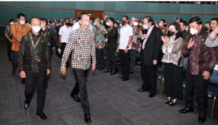 Presiden Jokowi di Perayaan 50 Tahun Hipmi: Yang Membuka Lapangan Kerja Itu Adalah Pengusaha!