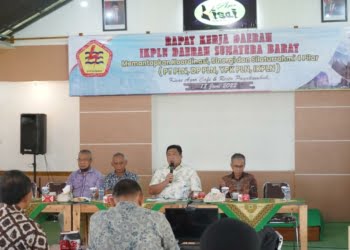 Pensiunan PLN Sumbar Riau Kepri Rakor di Payakumbuh, GM PLN Sumbar Ucapkan Terima Kasih