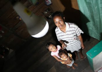 PLN Minta Dana Rp10 Triliun untuk Melistriki 4.700 Desa pada 2023