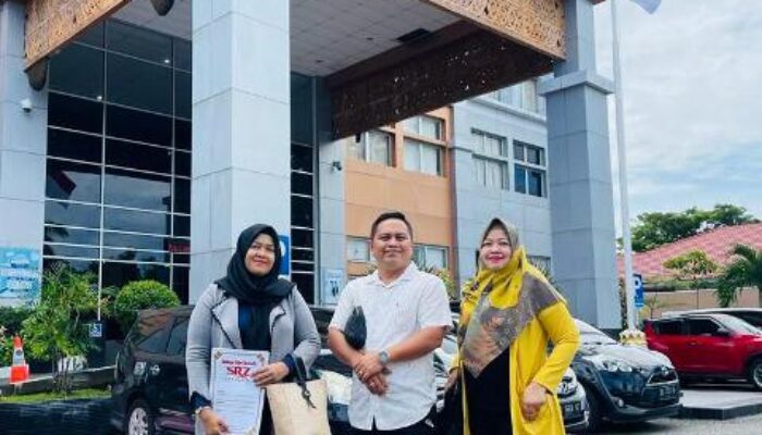 Datangi Kejati Sumbar, Tim PH Tersangka LF Ajukan Penangguhan Penahanan Kasus APD Dinkes Payakumbuh