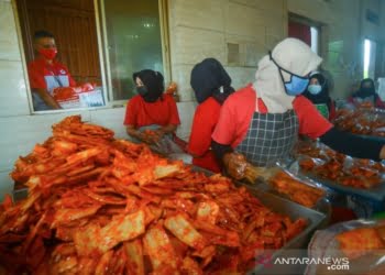 Wagub Sumbar: Ayo Bergerak! Ekonomi Digital Mendukung Terciptanya 100 Ribu Women Entrepreneur Millenial