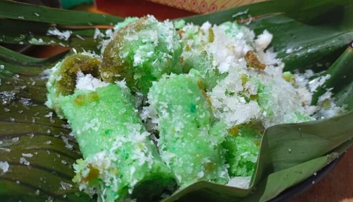 Kue Putu, Makanan Tradisional Ranah Minang yang Melegenda, Selera Semua Usia