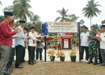 Bupati Eka Putra Resmikan Pertashop Perdana BUMNag Nagari Lubuk Jantan Lintau Buo