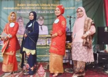 Kegembiraan Tahun Baru Islam di Padang Panjang, Ibu-Ibu Fashion Show dan Anak-anak Lomba Rangking 1