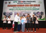 UPZ Baznas PT Semen Padang Serahkan Beasiswa  Rp1,4 Miliar Kepada 1.470 Penerima