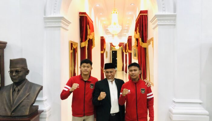 Gubernur Mahyeldi Sambut Dua Putra Pesepakbola Asal Sumbar Membela Timnas Indonesia U-16