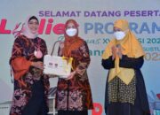 Ny. Yane Bima Arya: Istri Walikota Padang Sukses Angkat Fesyen dari Potensi Karya UMKM Lokal