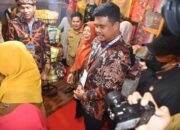 Stand Kota Pariaman  Dikunjungi Para Walikota dan Dekranasda se-Indonesia di ICE 2022 Padang
