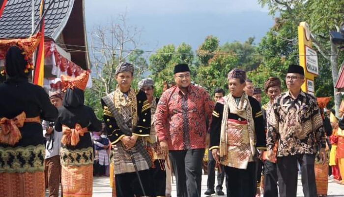 Dimeriahkan 14 Kegiatan, Nagari Paninjauan Tanah Datar Baralek Gadang