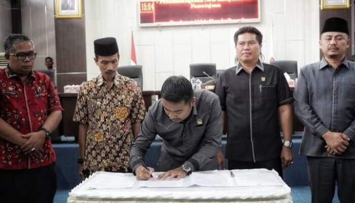 Langkah Efesiensi, DPRD Solok Selatan Setujui Perampingan Organisasi Perangkat Daerah