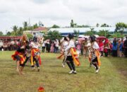 Ketika Pawai Alegoris Digelar di Nagari, Kreativitas Warga Hadirkan Atraksi Ikonik Daerah Melambangkan Persatuan