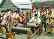 FOTO-FOTO Semarak Festival Songket Pandai Sikek di Kecamatan X Koto Tanah Datar