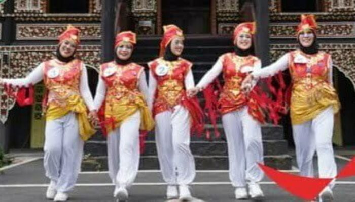 Juara Sumbar, Senam Kreasi Perwosi Padang Panjang Melaju ke Tingkat Nasional