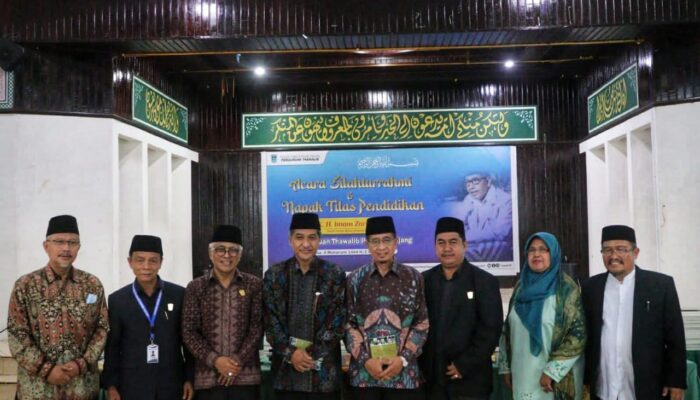 Keluarga Pendiri Pondok Modern Gontor Ponorogo Napak Tilas di Perguruan Thawalib Padang Panjang
