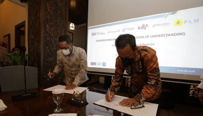 Sinergi BUMN, PLN Grup Kerjasama dengan Pelindo Grup Masifkan Electrifying Marine