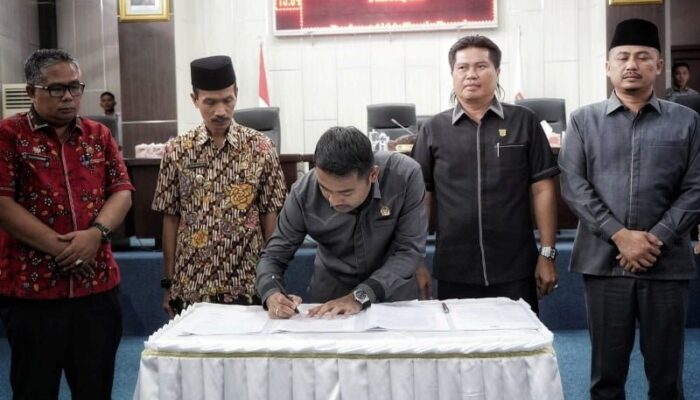 DPRD Solok Selatan Setujui Perampingan Organisasi Perangkat Daerah