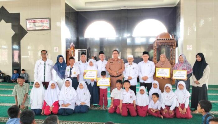 Baznas Kabupaten Solok Kembali Salurkan Bantuan Pendidikan Rp4,5 Miliar Lebih