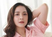 Waduh! Rambut Nagita Slavina Mulai Rontok