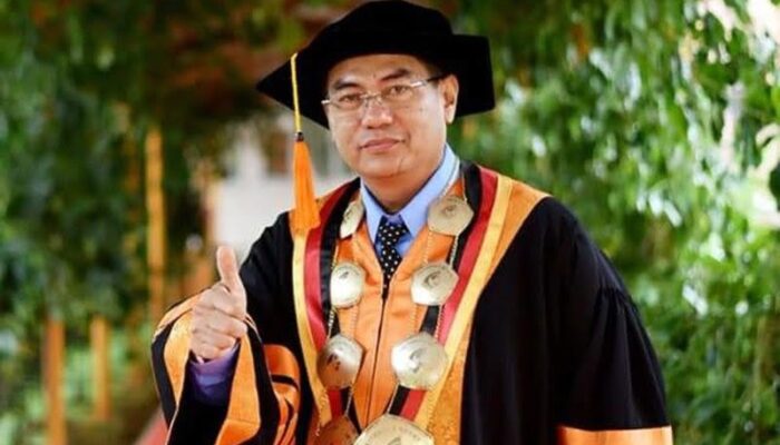 Wisuda 1.170 Lulusan! Ini Pesan Menyentuh Direktur Politeknik Negeri Padang, Surfa Yondri