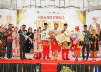 Terpilih Sebagai Uda Uni Solok Selatan 2022, Ini Tugas Khusus dari Bupati Khairunas Kepada Wahyudi Aldi dan Sarah Kamilah