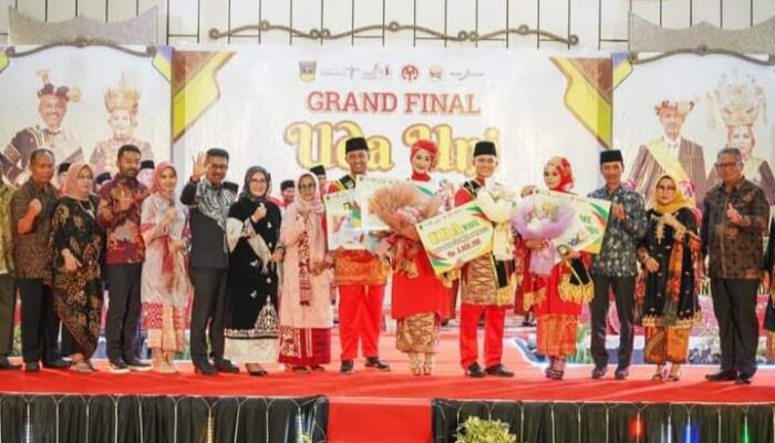 Terpilih Sebagai Uda Uni Solok Selatan 2022, Ini Tugas Khusus dari Bupati Khairunas Kepada Wahyudi Aldi dan Sarah Kamilah