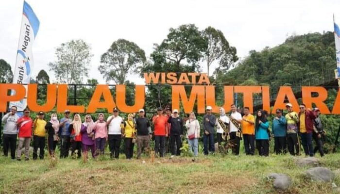 Pulau Mutiara Nagari Lubuak Gadang Utara Solok Selatan Ditetapkan Sebagai Desa Agrowisata Durian