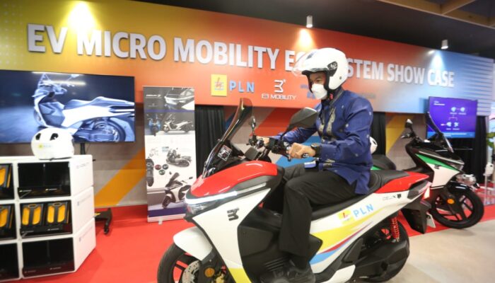 Presiden Intruksikan Kendaraan Listrik untuk Dinas, PLN Siapkan Diskon Besar