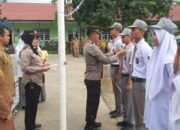 Polres Agam Berikan Penghargaan Pada Lima Pelajar SMAN 1 Lubuk Basung