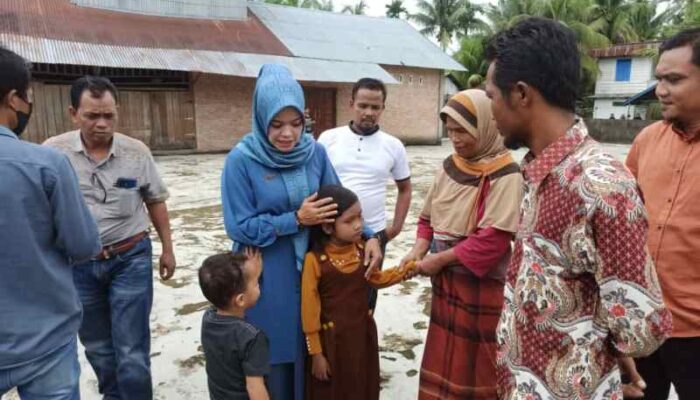 Penderita Jantung Bocor Berusia 10 Tahun di Antar Gunakan Mobil BA 1 S Berobat ke Jakarta 