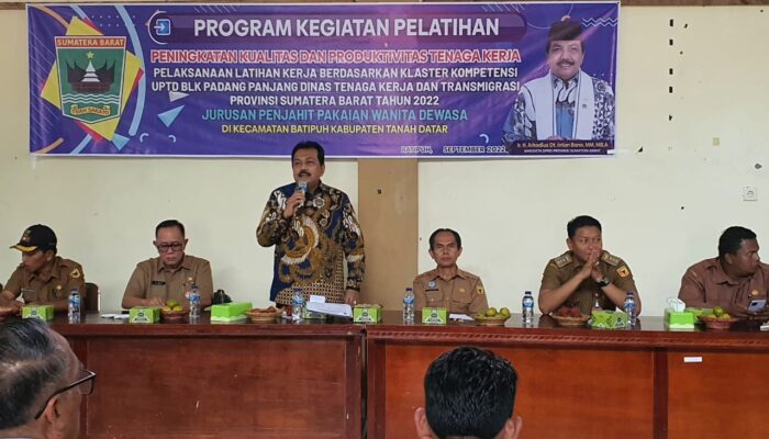 Arkadius Dt Intan Bano Berharap Peserta Pelatihan Jahit Miliki Bekal Keterampilan