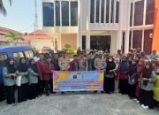 Kenaikan BBM, Polres Tanah Datar Gandeng Mahasiswa UIN Mahmud Yunus Salurkan Sembako