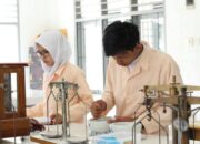 Mahasiswa Akfar Imam Bonjol Bukittinggi Lulus 100 Persen Ukom Tenaga Teknis Kefarmasian Tahun 2022