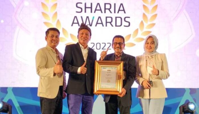 Pimpin Kelas Aset Rp2,5 T Hingga Bawah Rp5 T, UUS Bank Nagari Sabet “Infobank Sharia Awards 2022” 