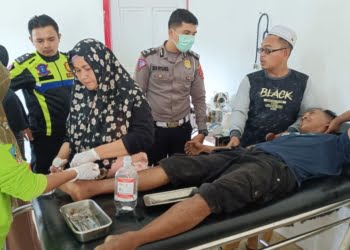 Sepeda Motornya Remuk, Korban Laga Kambing Motor vs Dum Truk di Jalinsum Gunung Medan Mengalami Luka Robek di Jari Kaki