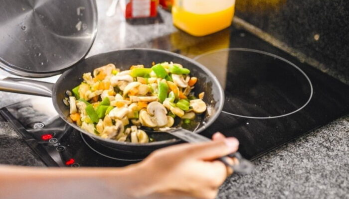 BREAKINGNEWS: Demi Kenyamanan Masyarakat, PLN Batalkan Program Kompor Listrik