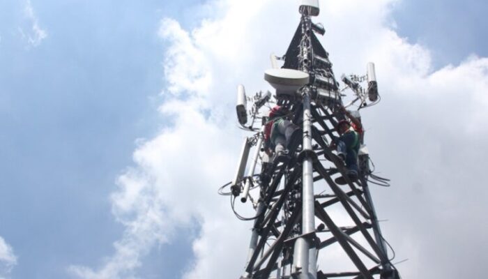 Fiber Optic Telkom Putus, Sinyal Telkomsel dan Wifi Indihome Hilang di Sumatera Barat