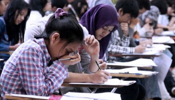 Seleksi Masuk PTN Berubah! Menteri Nadiem Hapus Tes Mata Pelajaran di Ujian SBMPTN