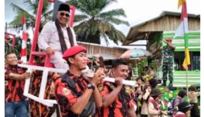 Ketua Forwana Sijunjung Bak “Jenderal Sudirman” saat Pencanangan Nagari Kunpar Sebagai Kampung Pancasila