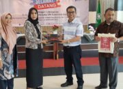 SMKN 1 Berastagi Kagumi Kebersihan Kampus UM Sumbar