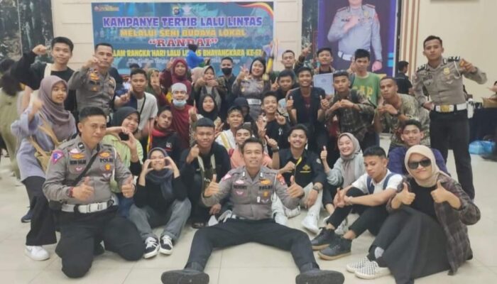 Kampanye Tertib Berlalulintas, Satlantas Polres Pariaman Juara 1 Lomba Randai Tingkat Sumbar