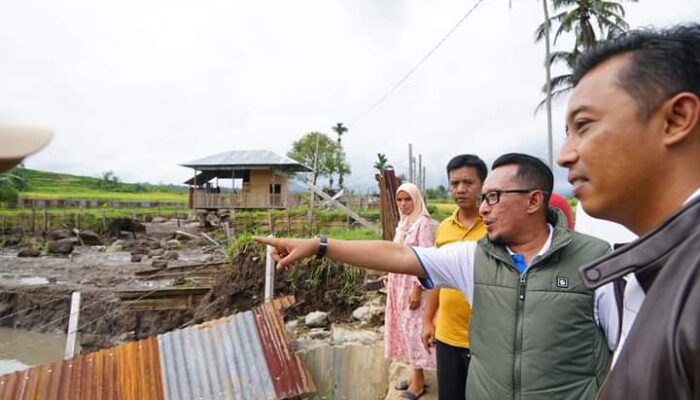Jorong Kampung Baru Limo Kaum Tanah Datar Dilanda Banjir