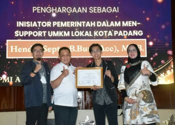 Terima HIPMI Award 2022, Walikota Padang Ingin Generasi Muda Berpikir, Berzikir dan Terampil