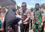 Sinergitas TNI-Polri Sambut HUT TNI Ke-77, 100 Paket Bantuan Sosial Diserahkan ke Warga Membutuhkan