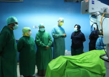 Partai Golkar Peduli Bantu Operasi Katarak Bagi Masyarakat Kurang Mampu di Sijunjung