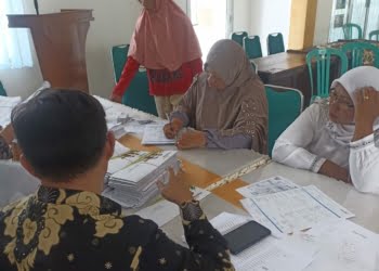 Bupati Eka Putra Minta Dinas Pertanian Segera Bagikan Kartu Tani Pada Para Petani