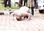 Tiba di BIM, Kapolda Sumbar Irjen Pol Suharyono Sujud Syukur