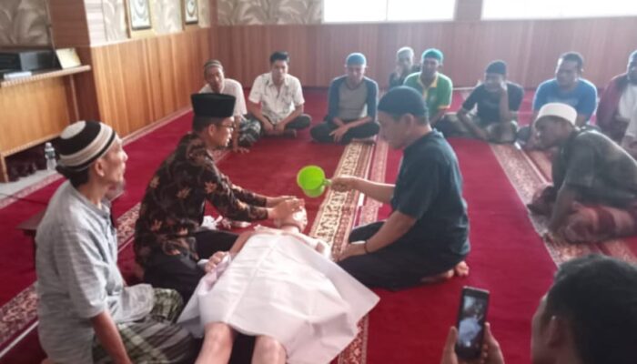 Warga Binaan Lapas Bukittinggi Ikuti Pelatihan Mengurus Jenazah