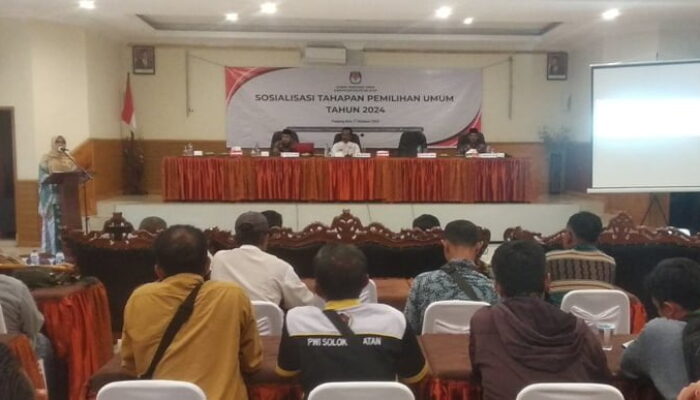 Kuatkan Peran Media dan Pemangku Adat, KPU Solok Selatan Optimalkan Sinergitas Melalui Sosialisasi